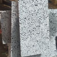 Đá Ong Xám Ốp Lát Phòng Khách - Đẳng Cấp Tạo Nên Sự Khác Biệt